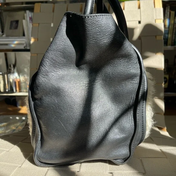 CELINE mini luggage tote bag in leather/shearling - Picture 11 of 15